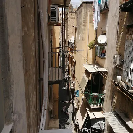 Francesco Affittacamere Napoli